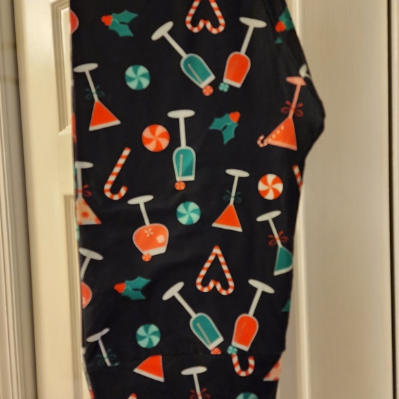 JAAM Apparel Inc. - Picture 1 of 3